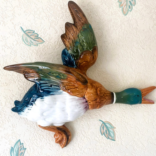 Beswick flying mallard duck - flying,