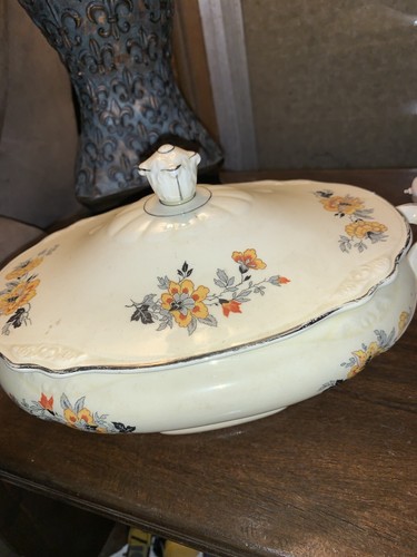 Vintage homer laughlin