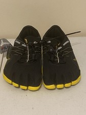 New NWT Fila Skeletoes