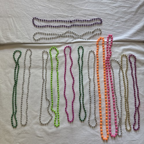 Bundle plastic bead - bundle,