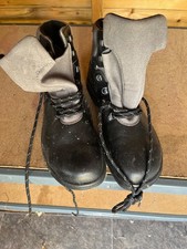 Steel toe cap gents work boots