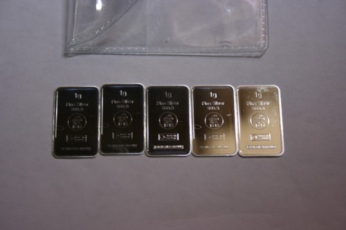 Five grams 999 fine - of,