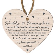 Handmade Mummy & Daddy to Be Plaque  Wooden Baby Shower Countdown Keepsake Gift
