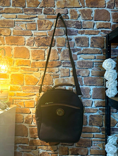 Vintage carlton black nylon - carlton,