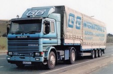 COL PHOTO: GEOFF GILBERT SCANIA 142 ARTIC TILT TRAILER - A263 RJL