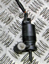 GENUINE 2003-10 NISSAN MICRA K12 WINDSCREEN WASHER BOTTLE PUMP
