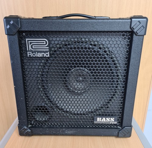 Roland cube bass amplifier - roland, 30