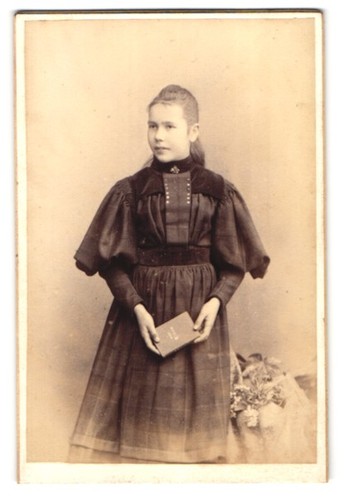 Photograph benque - photograph, &