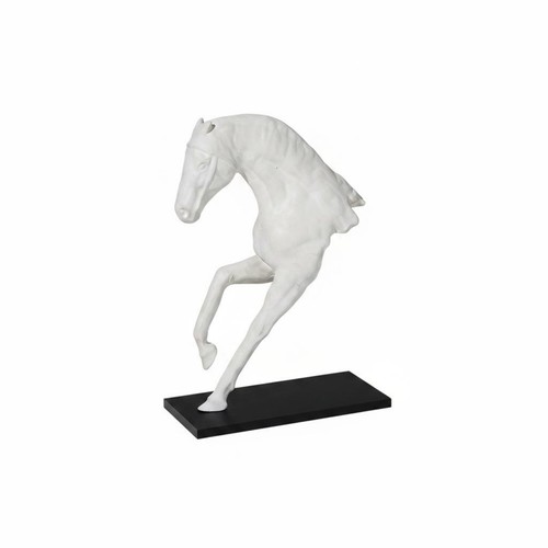 Rearing horse sculpture - rearing,