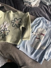 Girls Jumpers Aged 5-6yrs X2