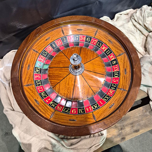 Wooden roulette wheel with - roulette,