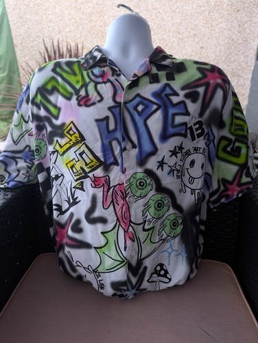 Hype graffiti print short - graffiti,