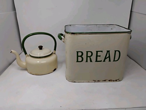 Vintage cream green - vintage, enamel
