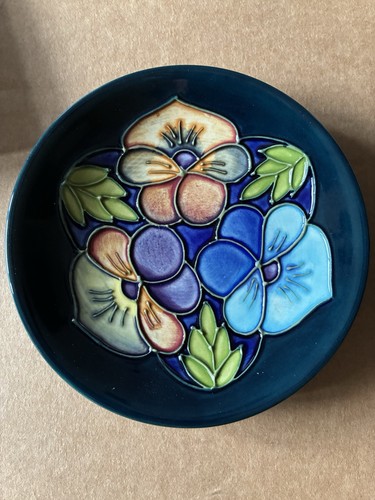 Beautiful moorcroft pansies - beautiful,
