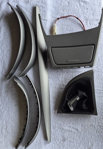 2010 bmw series e87 interior - 1,