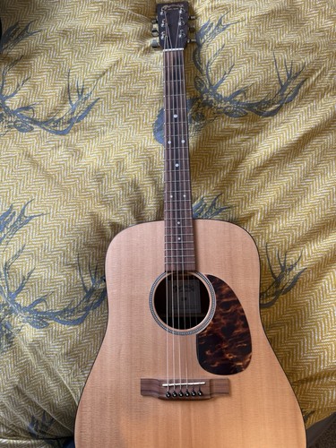 Martin semi acoustic used - dm,