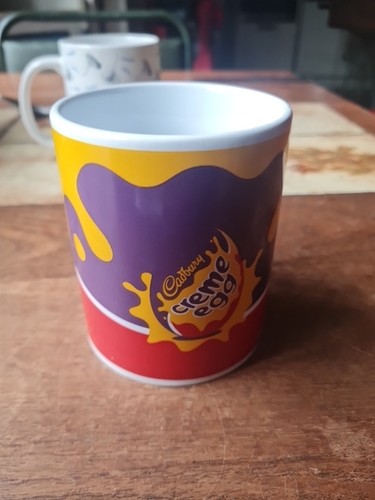 Cadbury crème egg - cadbury’s,