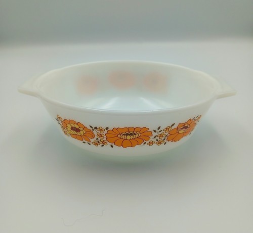 Vintage jaj pyrex milk glass - vintage,