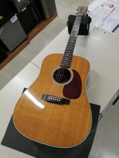 MARTIN HD-28 2 Acoustic Guitar