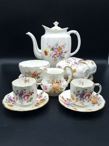 Royal crown derby - royal, posies