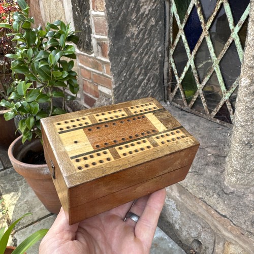 Vintage crib cribbage board