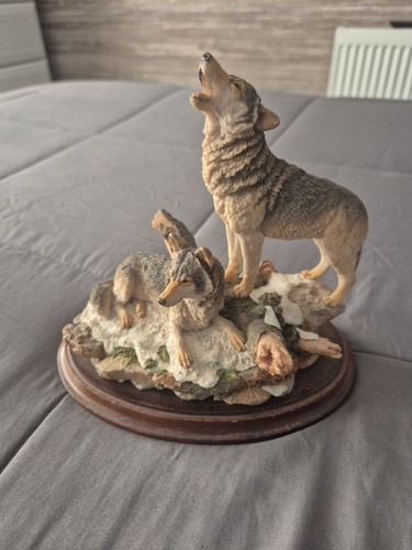 Country artists howling - artists-howling, wolf
