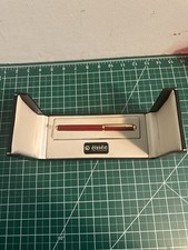 Elysee Laque Coral Red