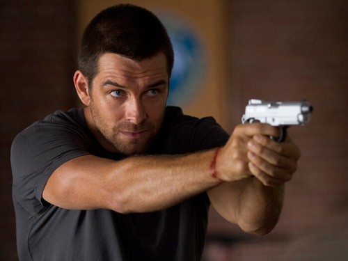V3051 banshee antony starr - banshee,