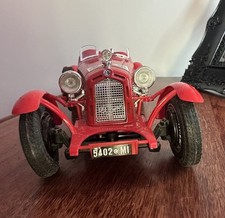 Bburago 1:18 Alfa Romeo 2300