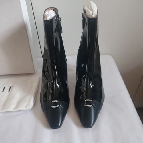 Bennett hylda black - black, patent
