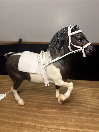 Breyer toby the vaulting horse - toby,