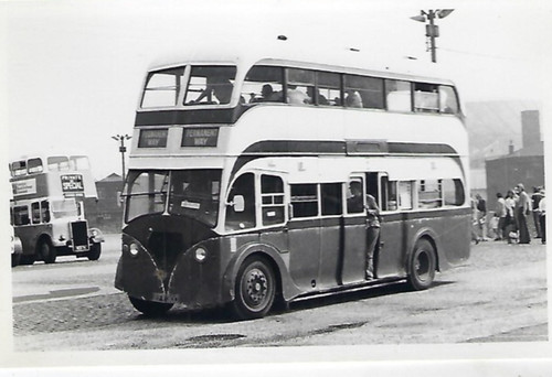 Bus photo efv300 blackpool ct - efv300,