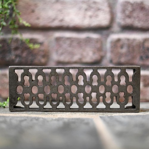 Cast antique iron air - cast,