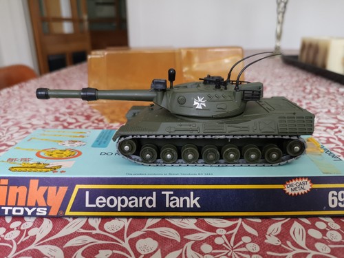 Dinky toys 692 - dinky, tank