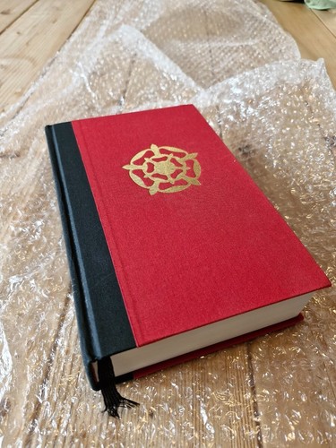 Hilary mantel wolf hall signed - hilary,