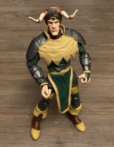 Marvel legends classic loki - marvel,