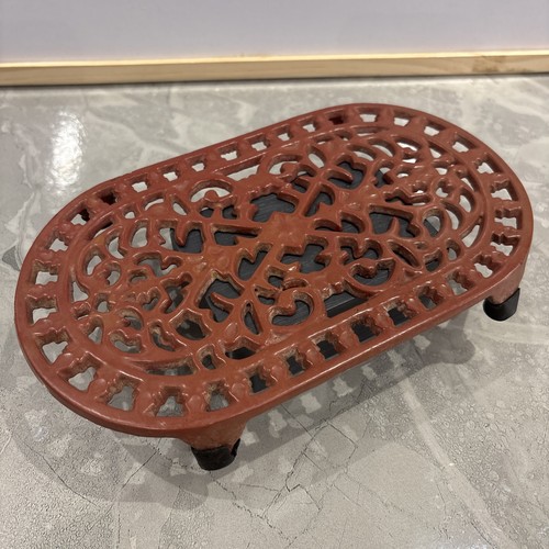 Vintage red oval cast - vintage, iron