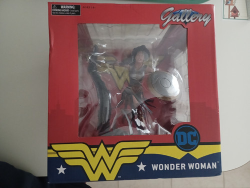 Diamond select wonder - wonder, woman