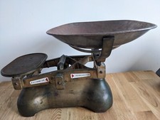 Vintage Avery balance scales