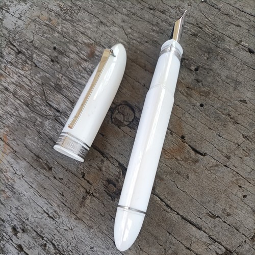 Omas 360 fountain pen - fountain,