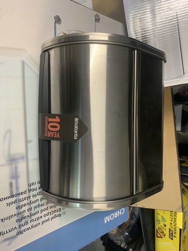 Brabant roll top bread - bread, bin