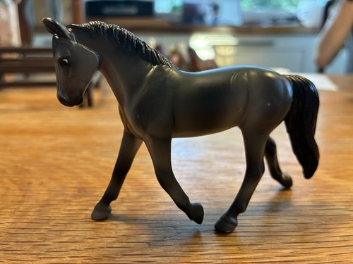 Breyer trotting warm blood - ,