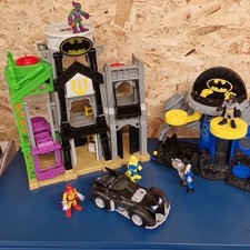 imaginext bundle Batman Bat Car Plus Villans Playset (1) 