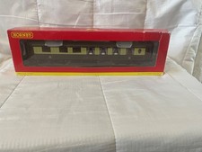 HORNBY OO R4384 PULLMAN 1st CLASS KITCHEN CAR MONACO 12 WHEEL COACH WITH LIGHTS