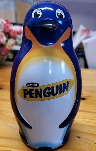 Empty mcvities penguins - empty,