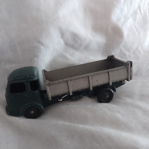 French dinky toys 33b - toys, simca
