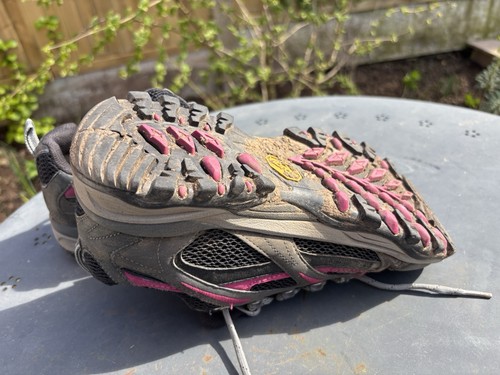 Ladies walking boots size 6 - ladies,