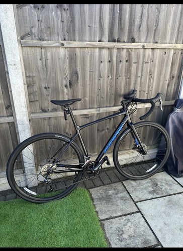 Road bike giant contend - -, ar