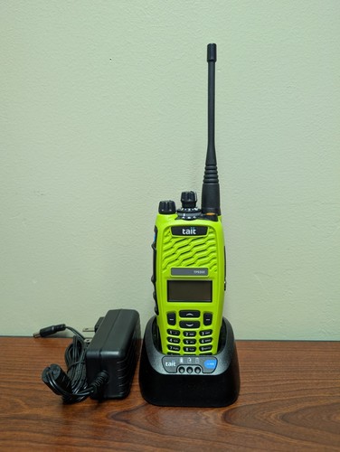 Tait tp9300 dmr - portable, radio
