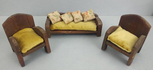 Antique 1920s dolls house - , sofa